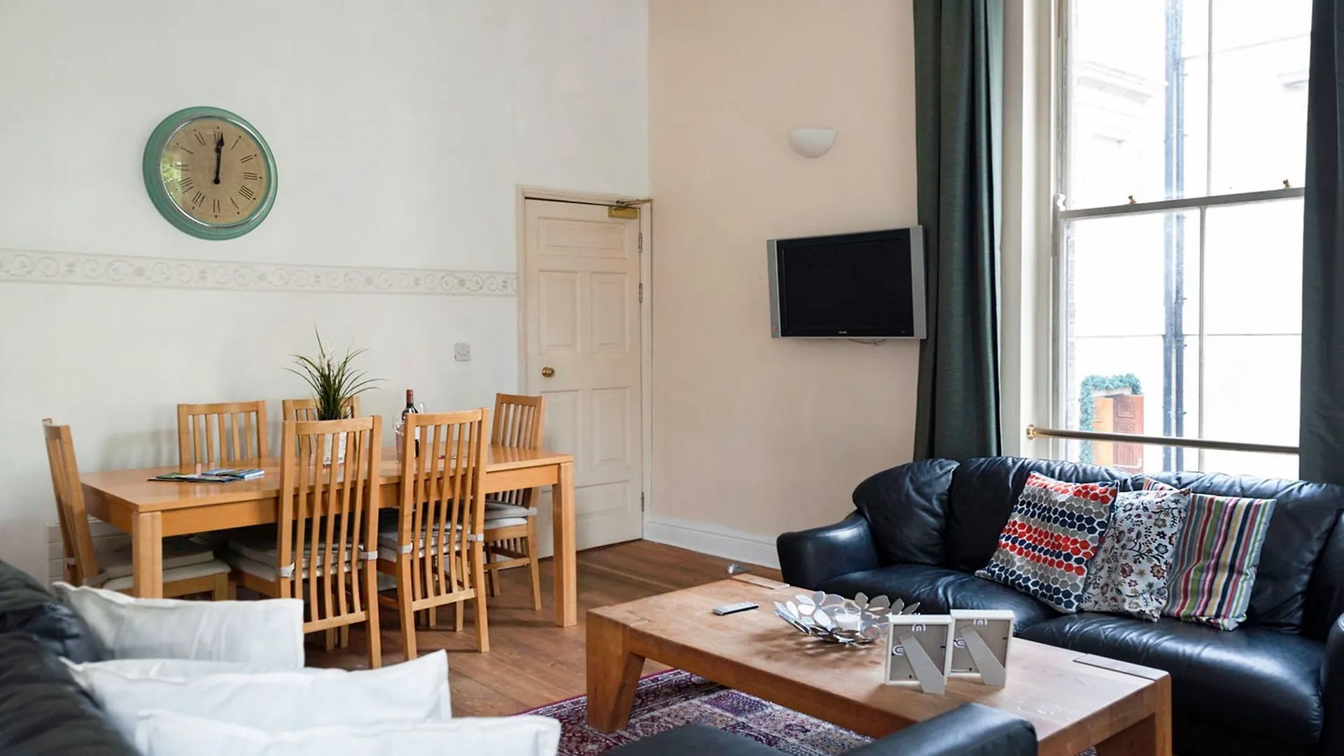 Metrostays - O'Connell Street 84-1 Dublin Apartmán